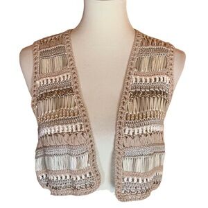 Chico’s crochet sweater vest Size XXS / 0-2 Tan